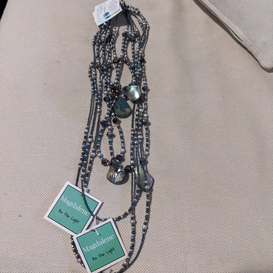 MH Abbie necklace